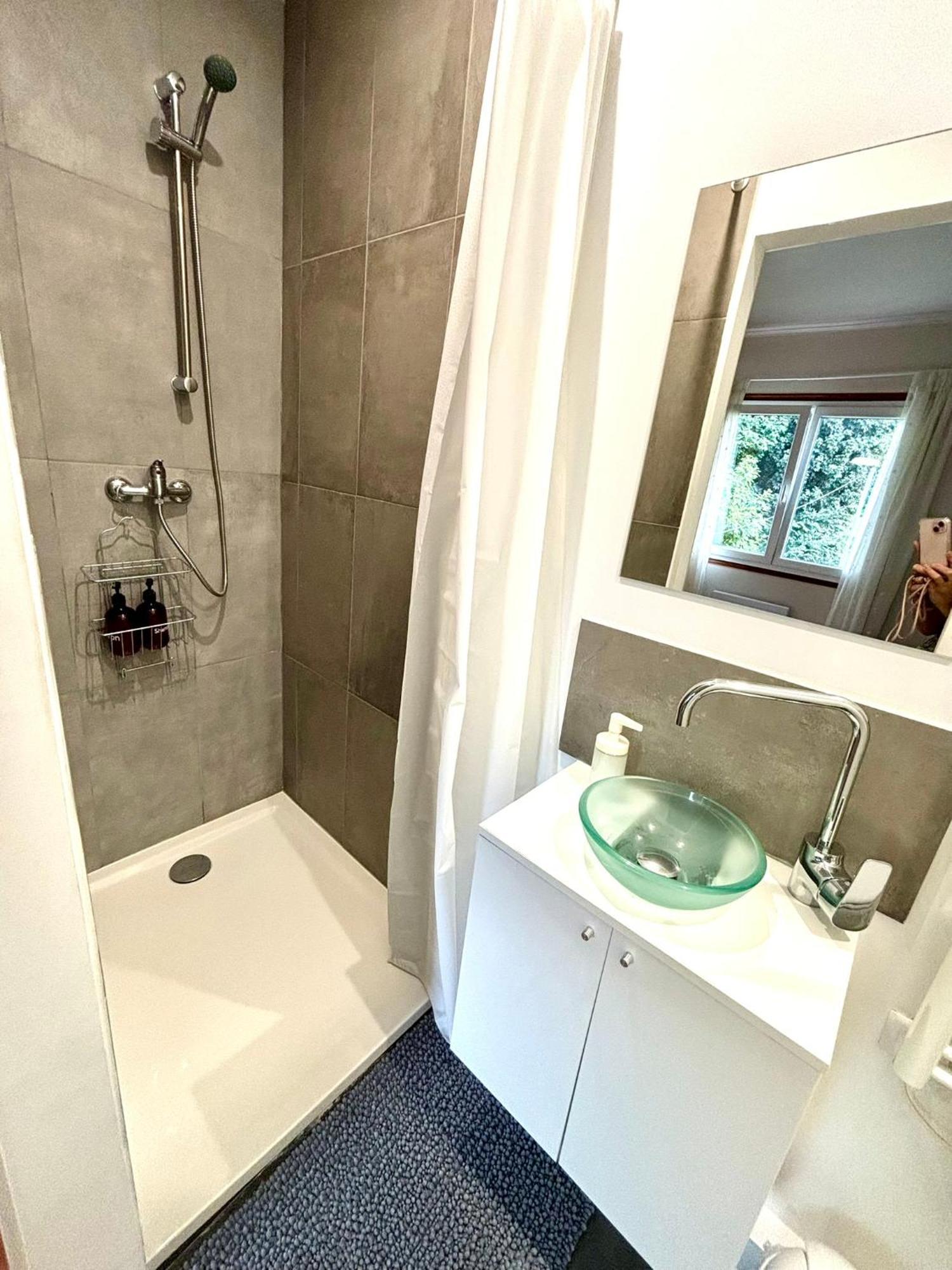 Grande Maison Confort - 5 5 Salles De Bain - Rer A - Paris - Saint-Maur-des-Fosses