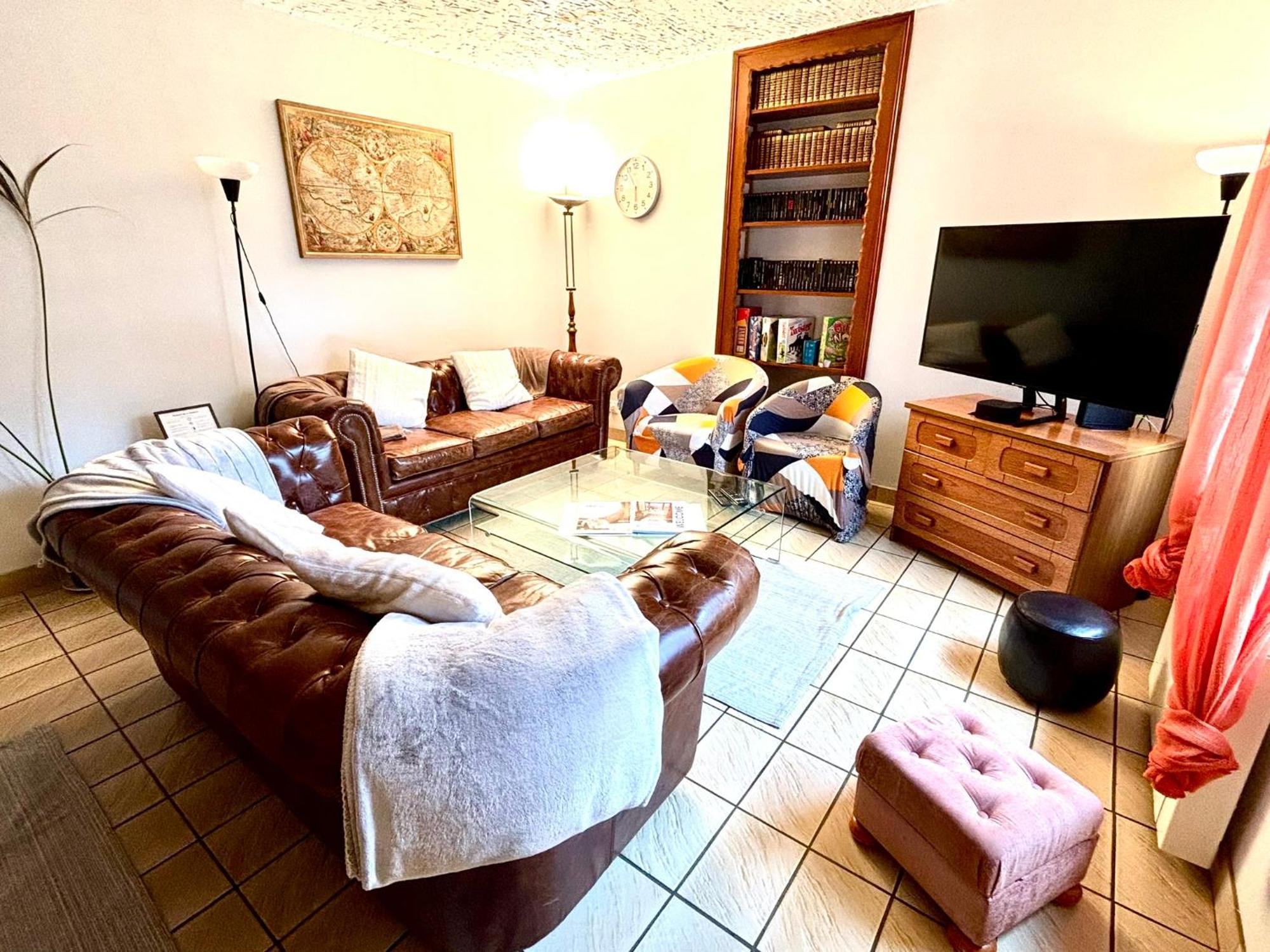 Holiday home Grande Maison Confort - 5 5 Salles De Bain - Rer A - Paris - Saint-Maur-des-Fosses