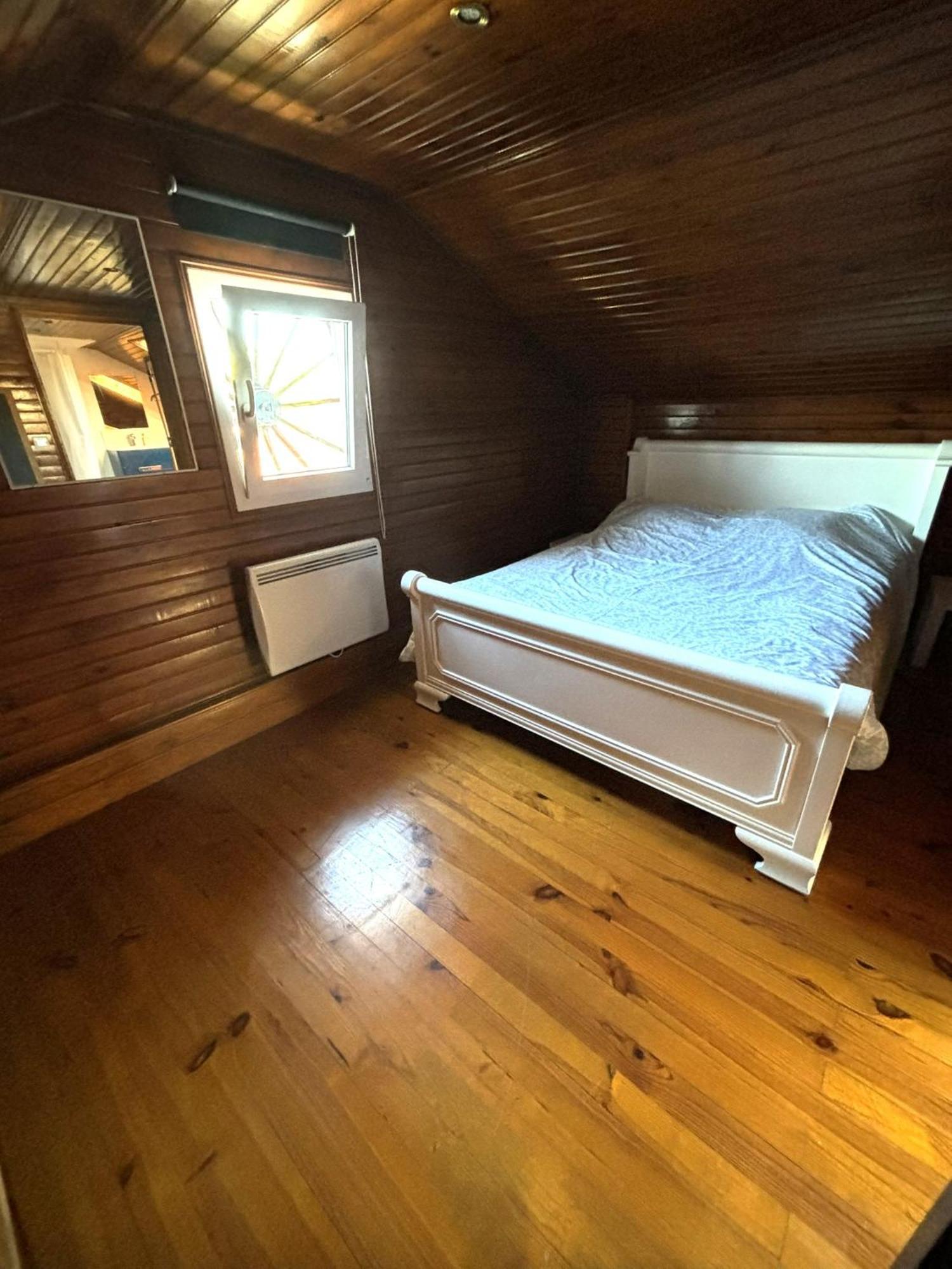 Grande Maison Confort - 5 5 Salles De Bain - Rer A - Paris - Holiday home Saint-Maur-des-Fosses
